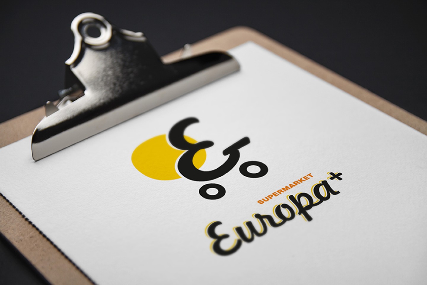 Лого дизайн на супермаркети Европа плюс